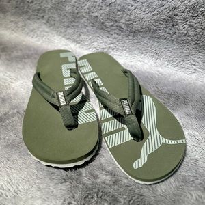 *SOLD* 🩴 Puma Flip Flops Sandals Forest Green “Epic Flip v2” US Mens Size 12 🩴
